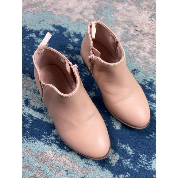 Old Navy Kids Pink Boots - Picture 1 of 3